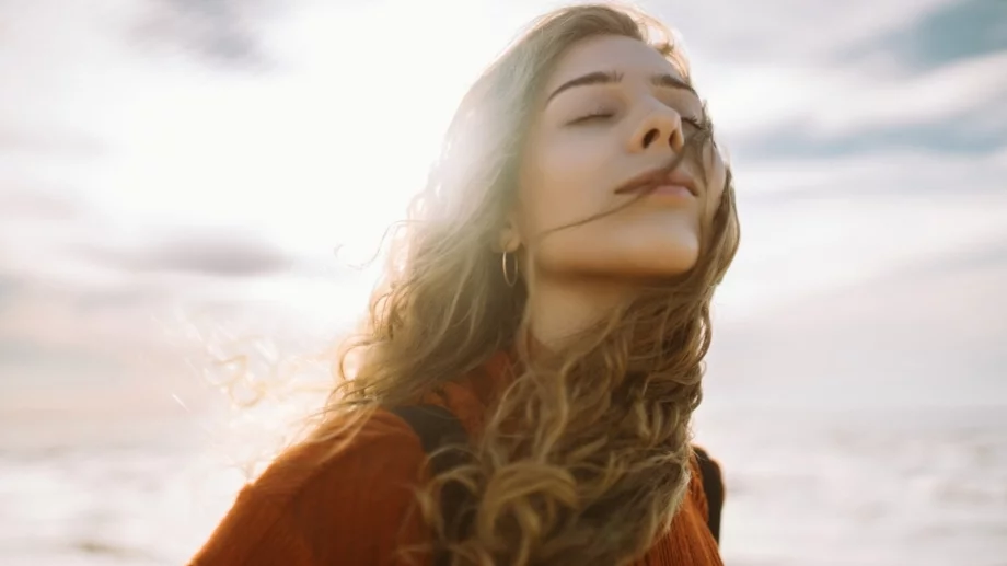 За всяка зодия: Травмата, която носите (+ Таро насоки за изцеление)