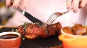 Ядене само на месо? Ето какво се случва с тялото