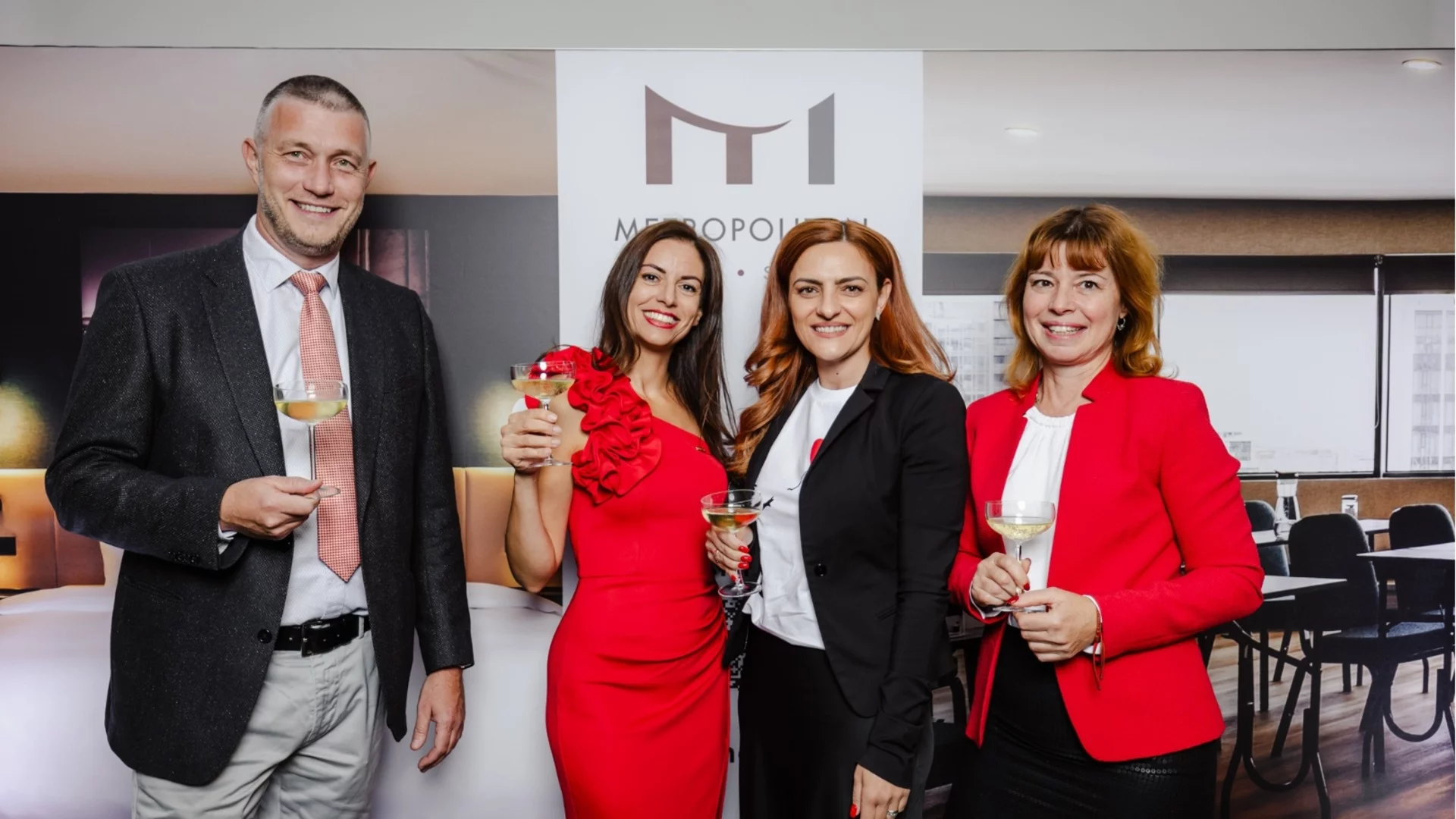 Metropolitan Hotel Sofia, a member of Radisson Individuals, отпразнува финала на своята реновация със стилен коктейл