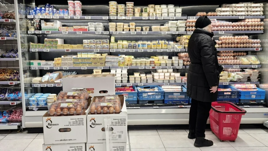 КЗК установи надценки до 90 на сто при цените на храните