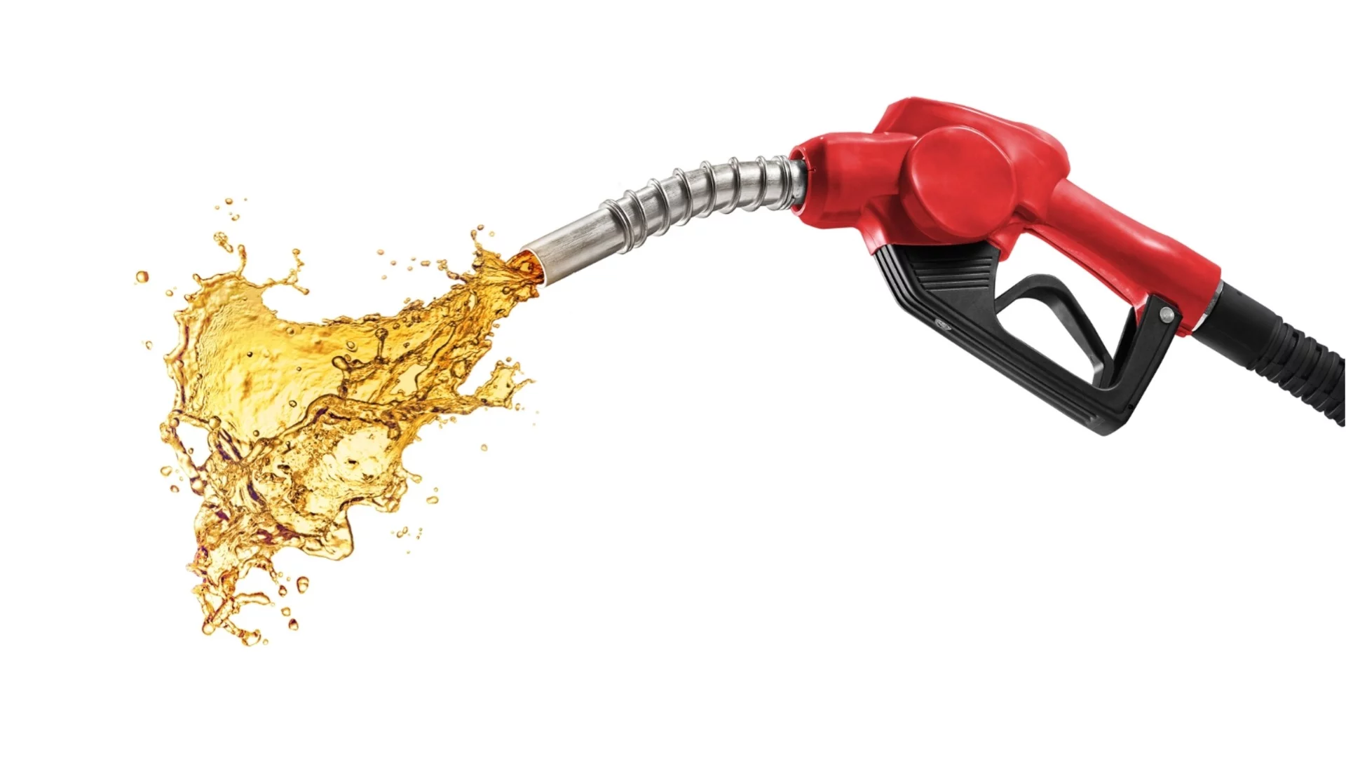 Горивото е по-евтино от водата: Шест държави, в които се "къпят" в бензин