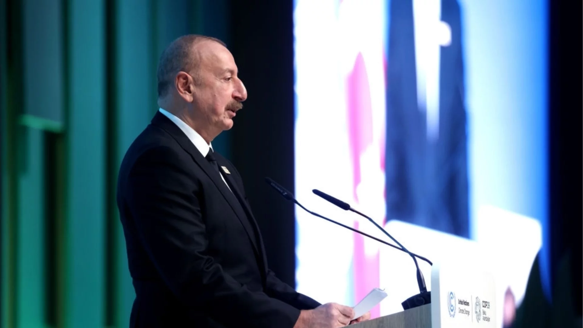 Арест за азерски политик: готвил преврат, а после - изгоден за Путин режим