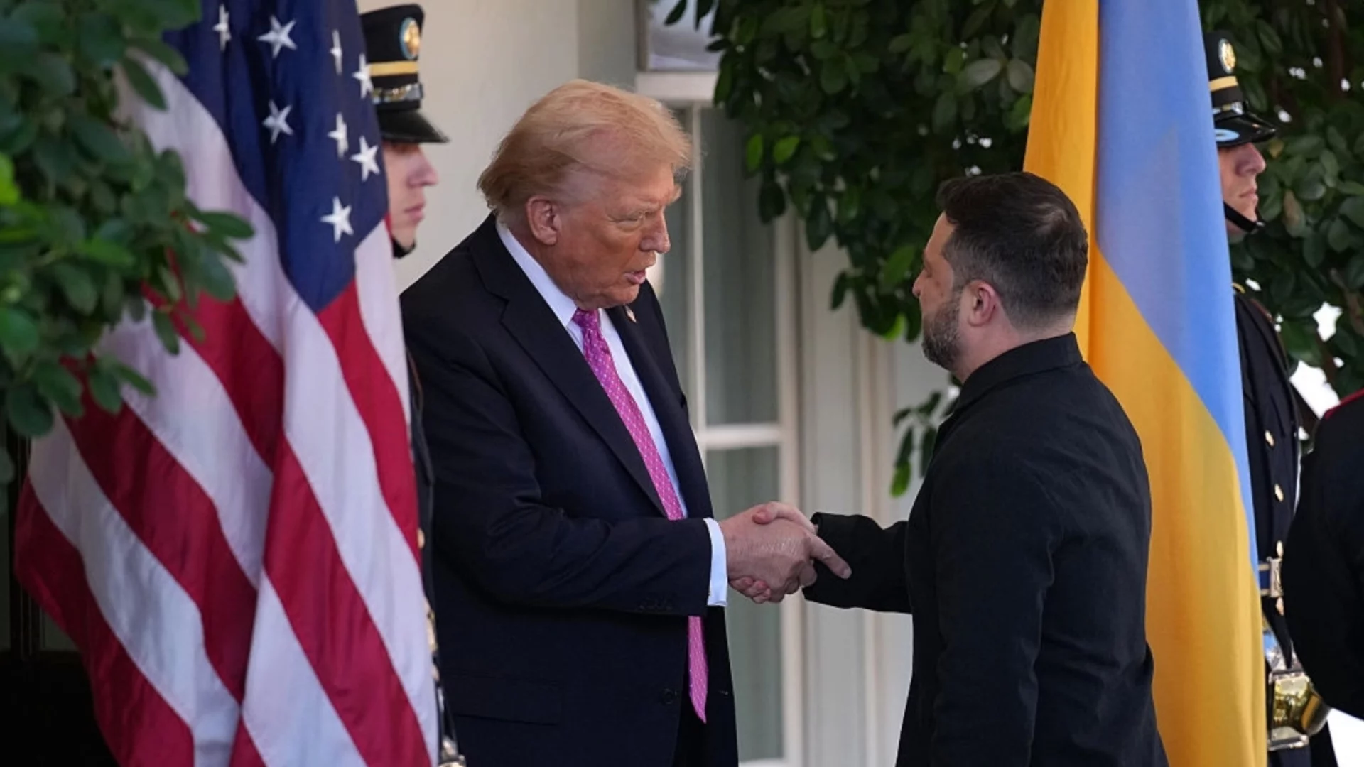 Украйна дава на Путин земя за мир: Тръмп и Зеленски с различни отговори на този въпрос (ВИДЕО)