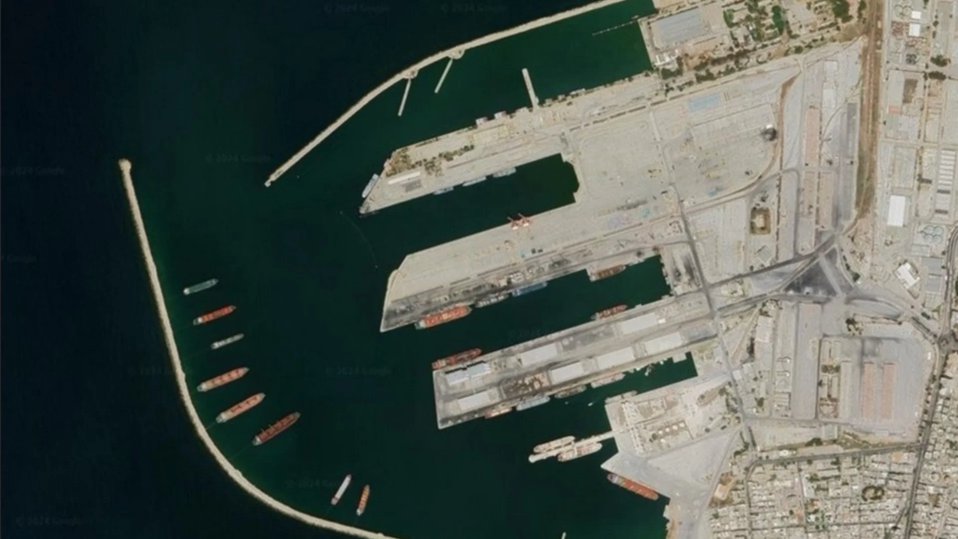 Няма сделка: Путин не може да си върне военните бази в Сирия, защото е участвал "в трагедията на сирийците"