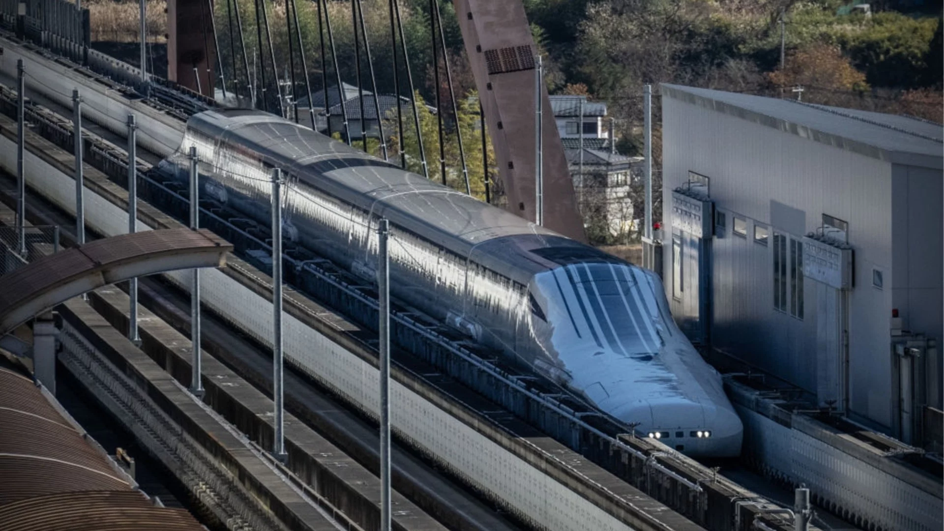 Заради половин минута закъснение: Кондукторът се извини и върна парите на пътници