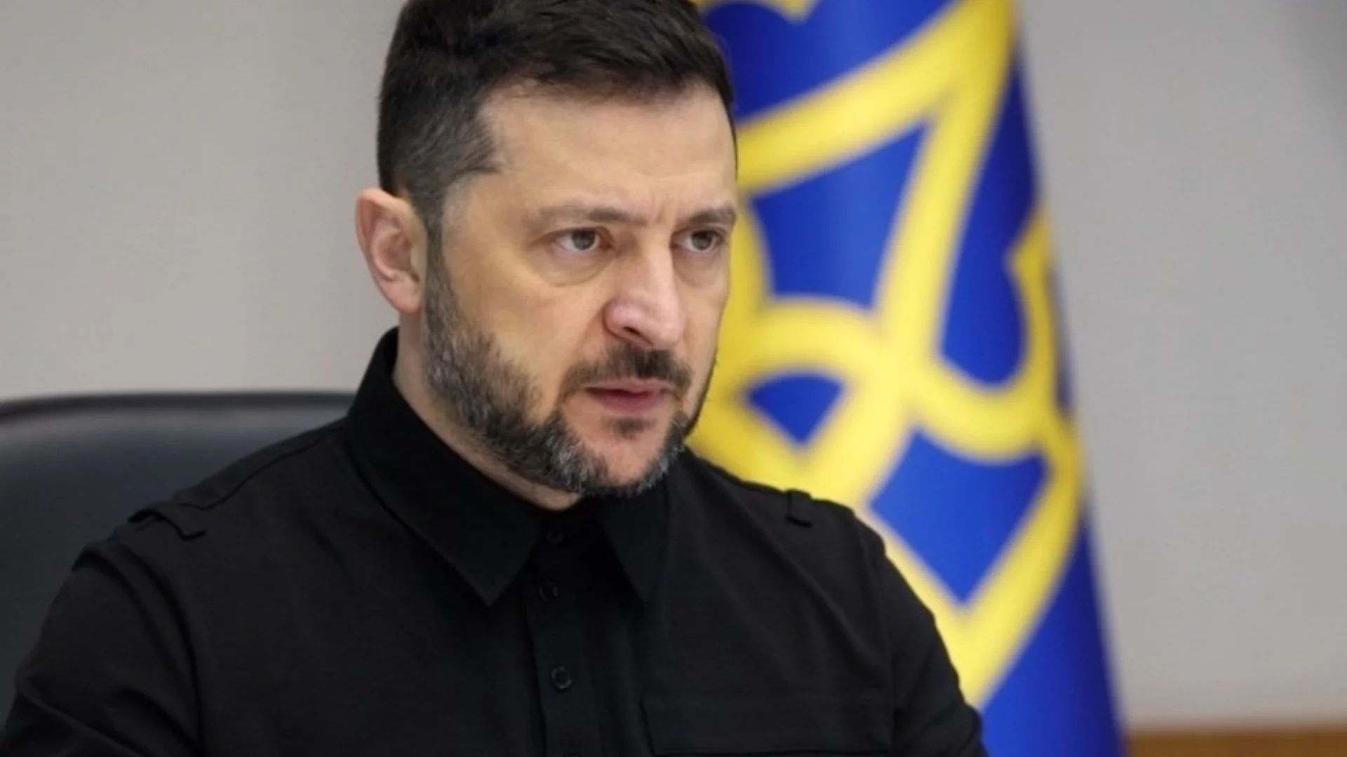 Украински войници в съседство с България: Зеленски подписа закон