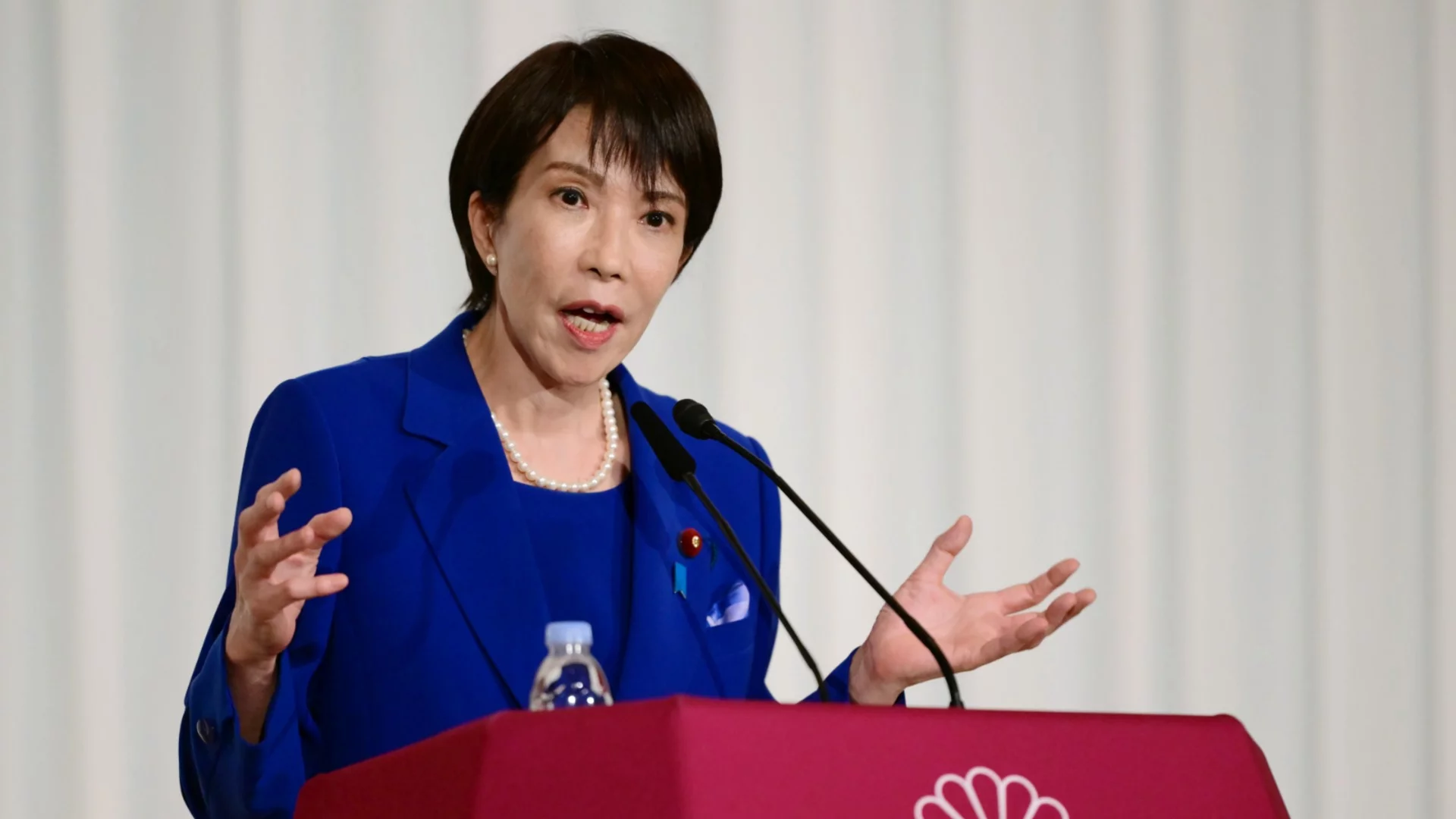 Желязков поздрави първата жена премиер на Япония