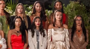 Не го заслужавам - да се моля за отношение: Двойка от "Ергенът: Любов в рая" се разпада (ВИДЕА)