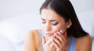 Лошата устна хигиена влияе негативно на сърцето