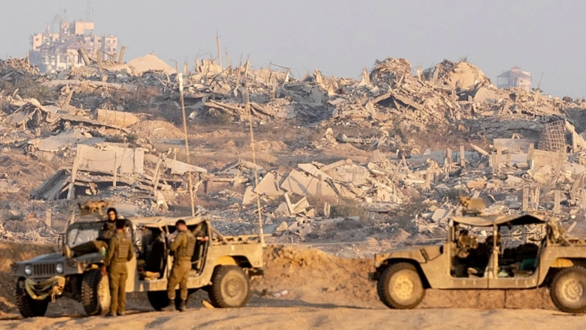 Напрежението в Ливан нараства: Граната падна близо до патрул на ООН