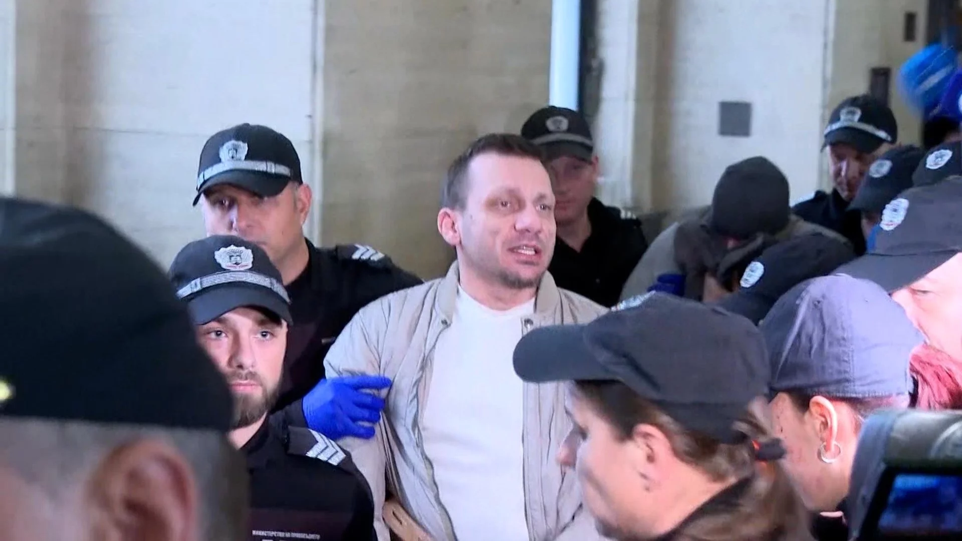 "Не съм докосвал това момче и ще го докажа": Станимир Хасърджиев с първи думи след ареста (ВИДЕО)