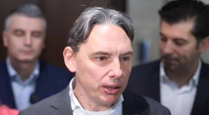 Васил Пандов: Директори на болници получават по-голяма заплата от тази на министъра на здравеопазването