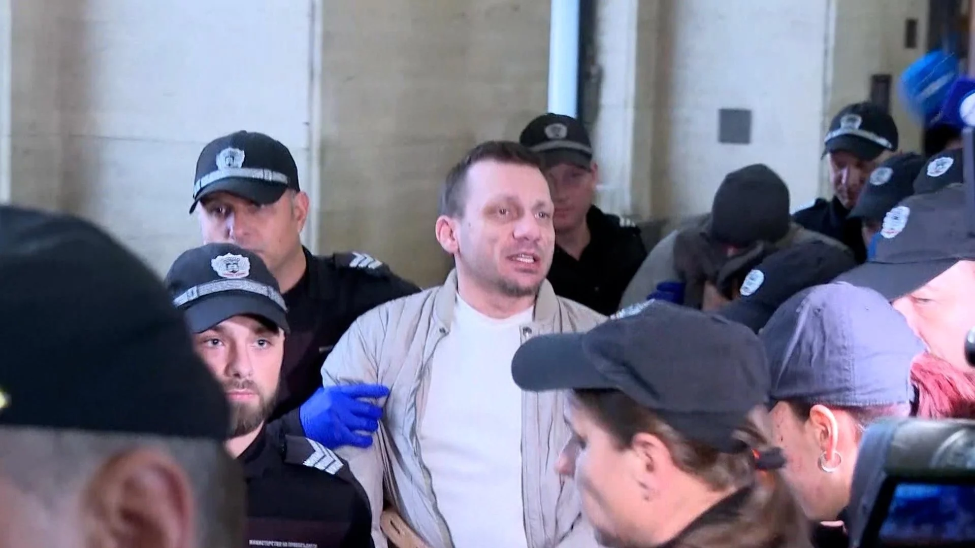 "Изненадан съм, не сме имали конфликт": Говори адвокатът, обвинен в отмъщение от Хасърджиев