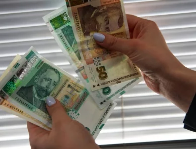 Оряза ли правителството заплатите на стотици хиляди българи?