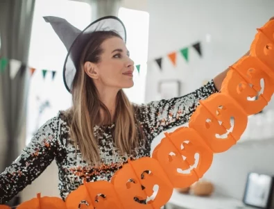 Хороскоп за утре, 31 октомври 2025: Важно чувство за Раците, успех за Козирозите 