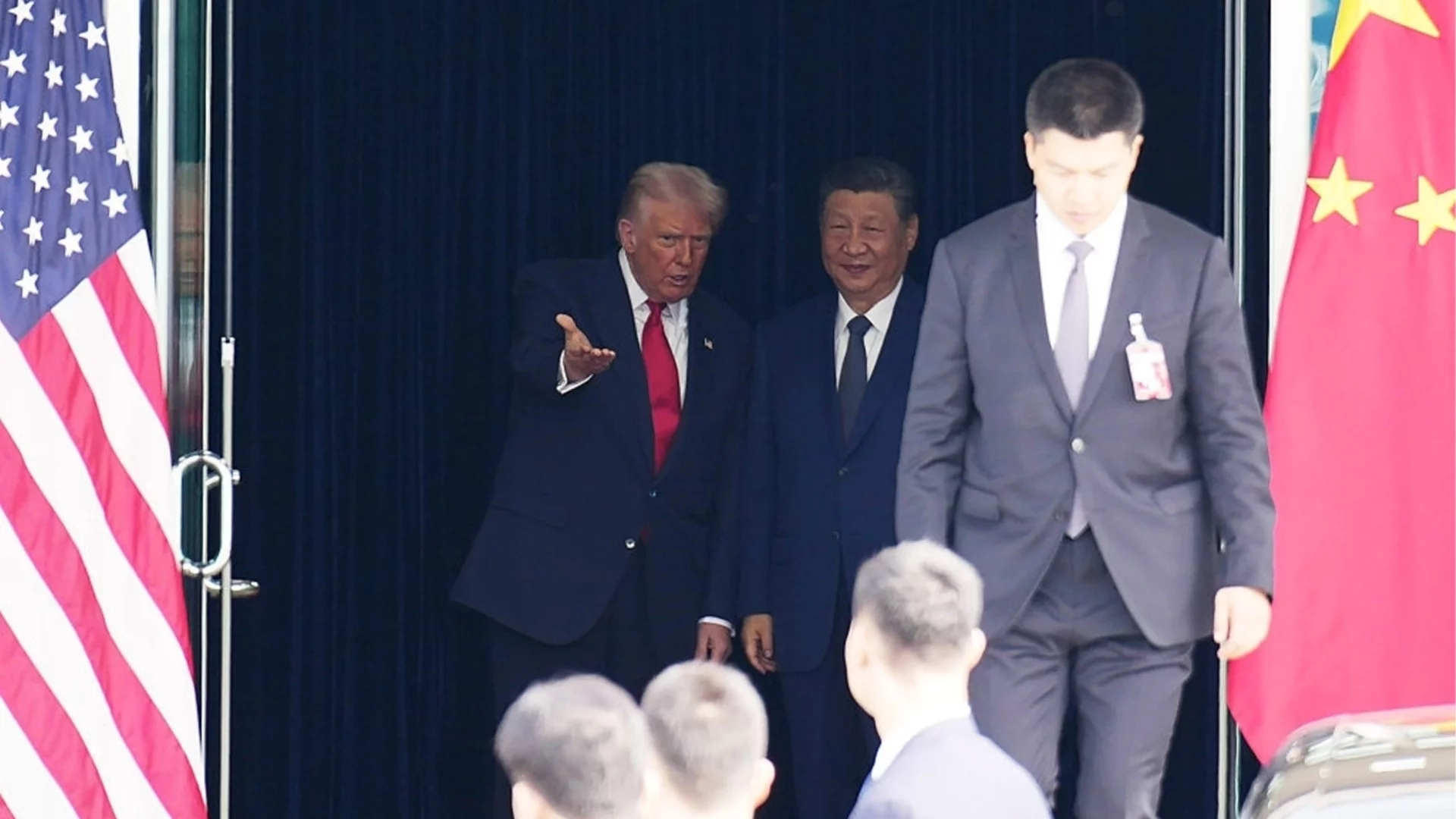 Тръмп и Си Дзинпин са постигнали съгласие по темата "Украйна", но "понякога трябва да ги оставим да се сражават" (ВИДЕО)