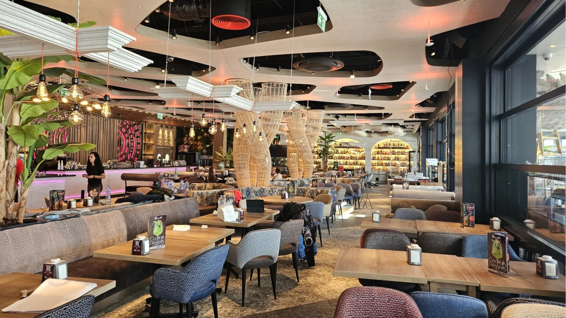 Burrata Itameshi – новото място за незабравима фюжън кухня