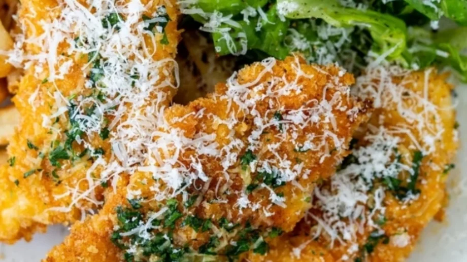 Печени пилешки хапки с чесново масло и пармезан