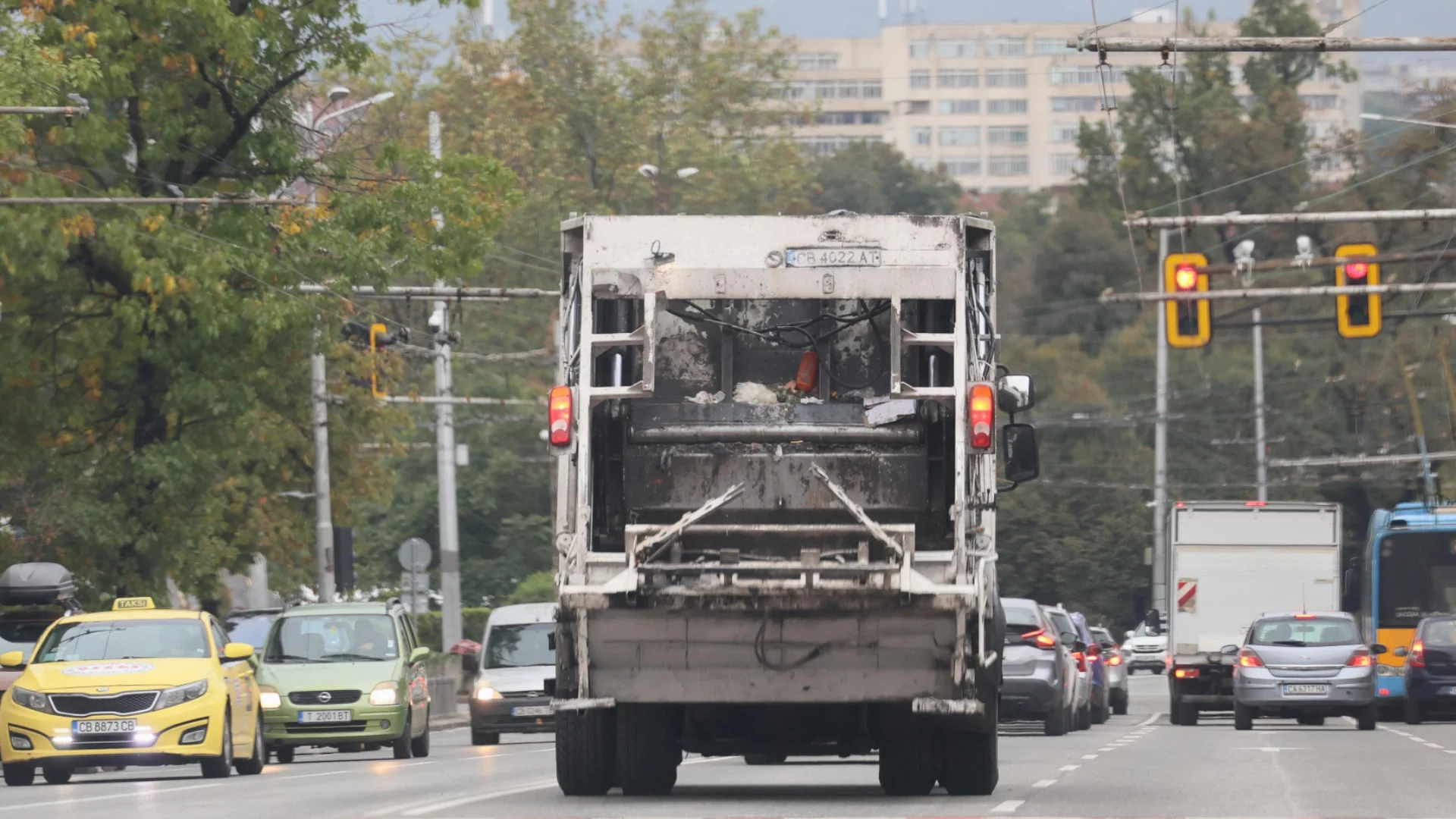 "Екобулпак" обяви при какви условия ще се върне да събира цветния боклук