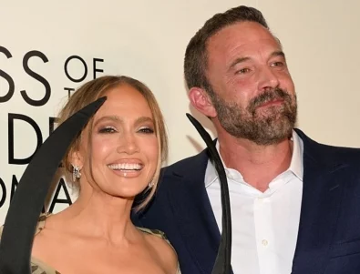 Целувката, за която всички говорят: Дженифър Лопес и Бен Афлек са изненадващо близки (ВИДЕО)