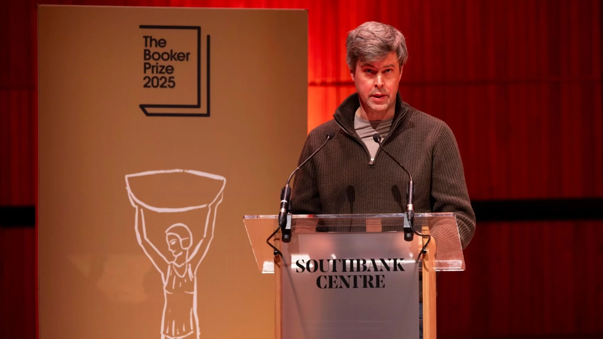 За първи път унгаро-британски автор спечели наградата "Букър" (ВИДЕО)