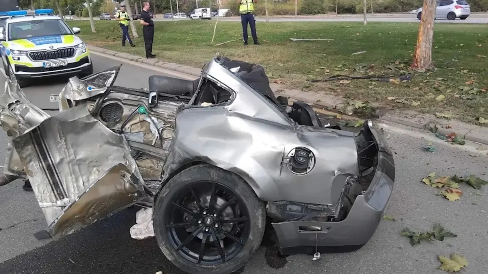 Отнела предимство: Тежка катастрофа и двама в болница