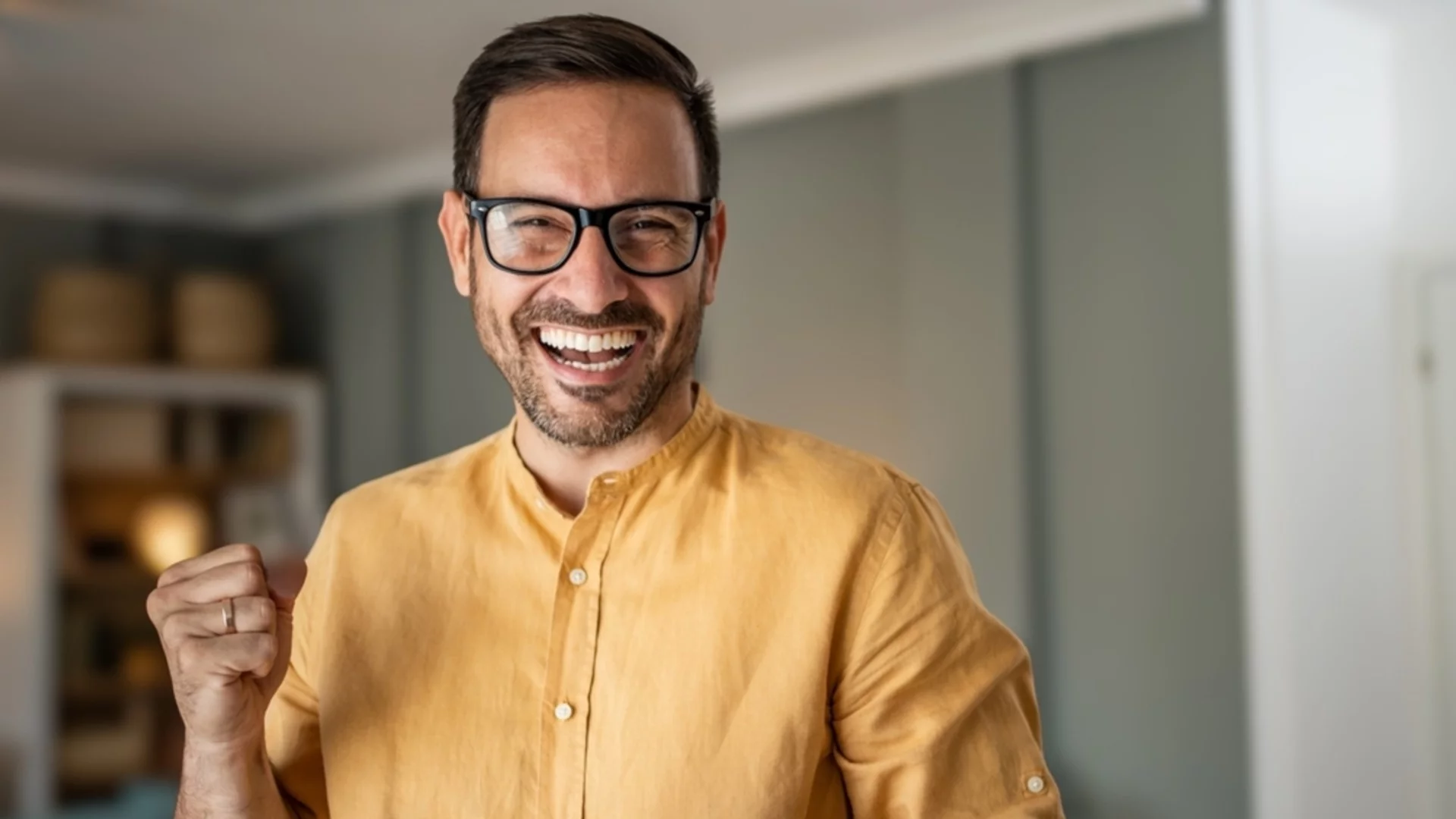 Кой има имен ден днес, 13 ноември 2025 г. Честито! 