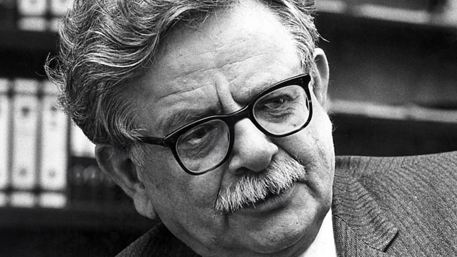 Писателят от Русе с Нобелова награда, който не е известен у нас