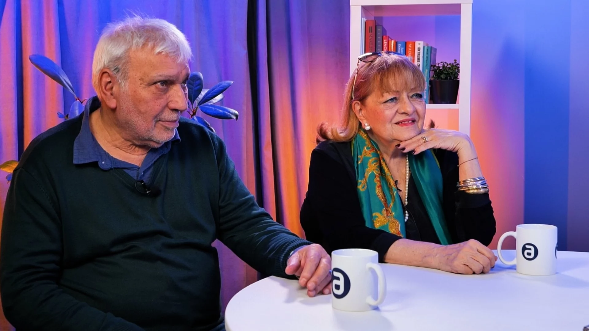 За миналото, бъдещето и музиката, която живее вечно: Богдана Карадочева и Стефан Димитров (ВИДЕО)