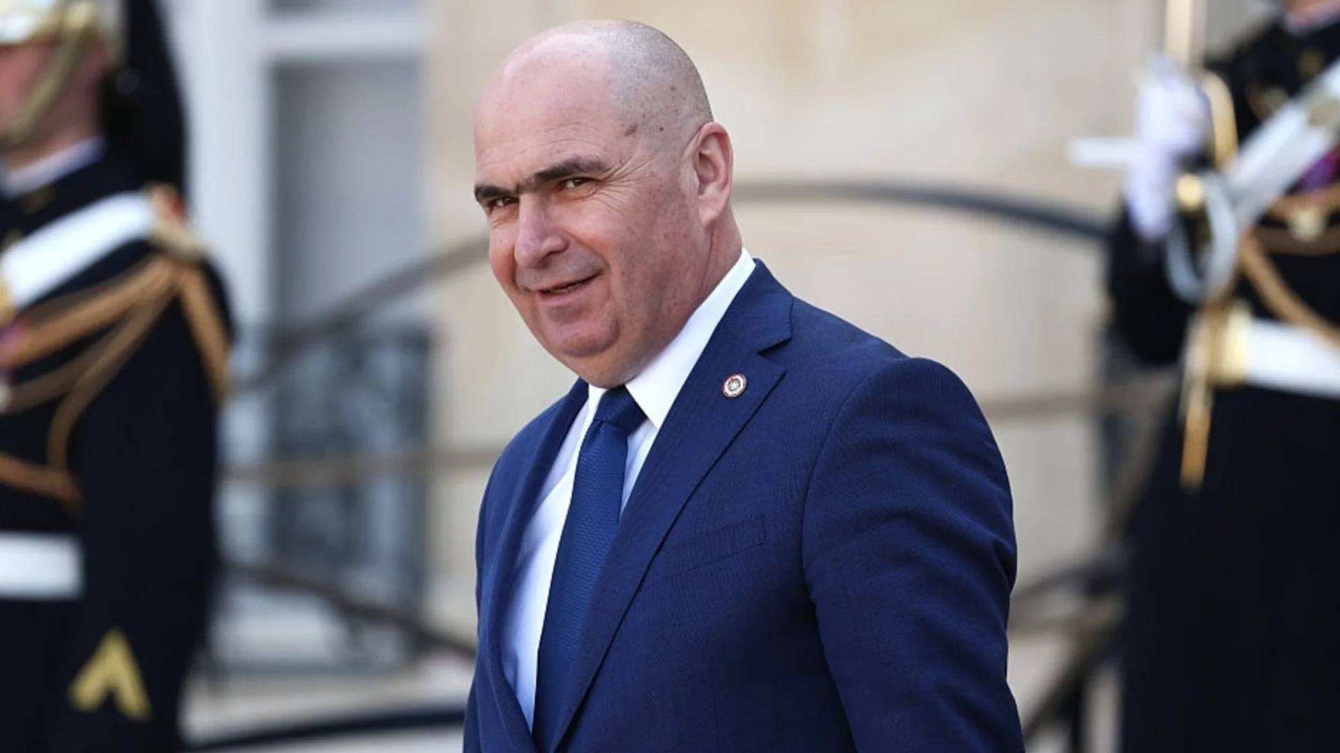 Краен вариант: Румъния за национализацията на "Лукойл"