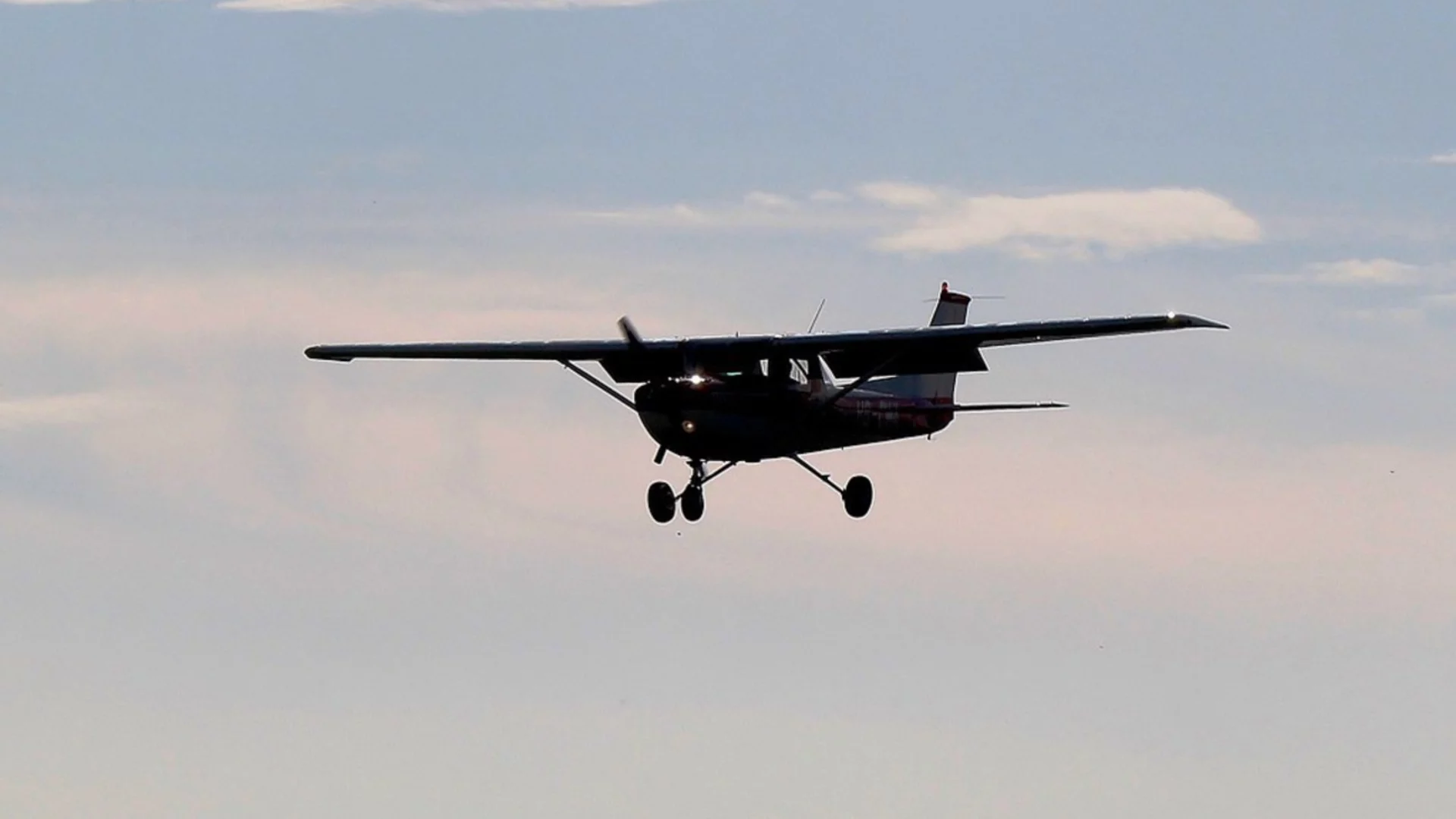 Инцидент със спортен самолет в Сърбия: Има загинал