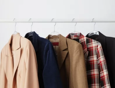 Най-изисканата алтернатива на класическото черно сако тази зима (СНИМКИ)