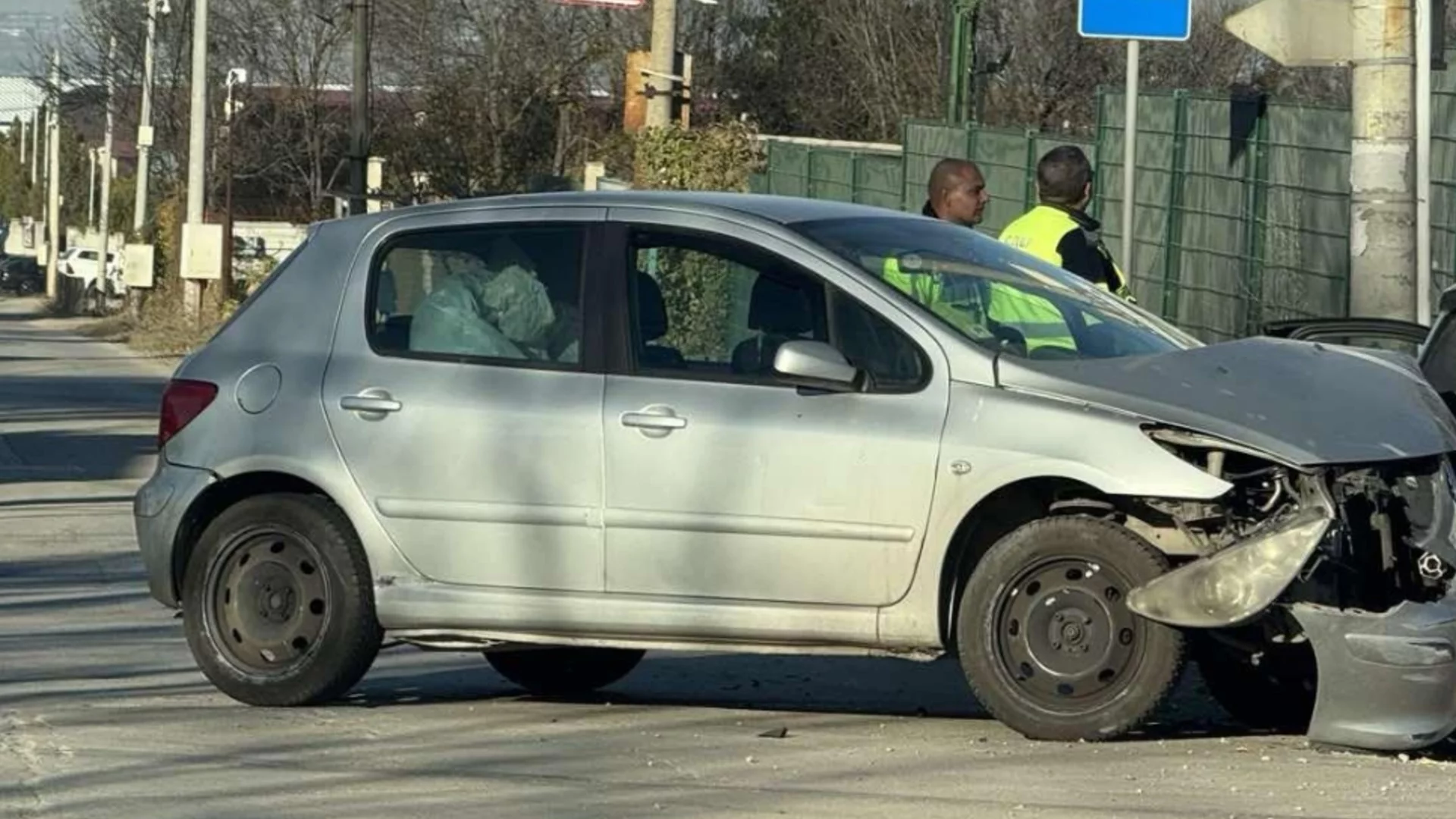 Пийнал, отвлякъл бившата и самокатастрофирал