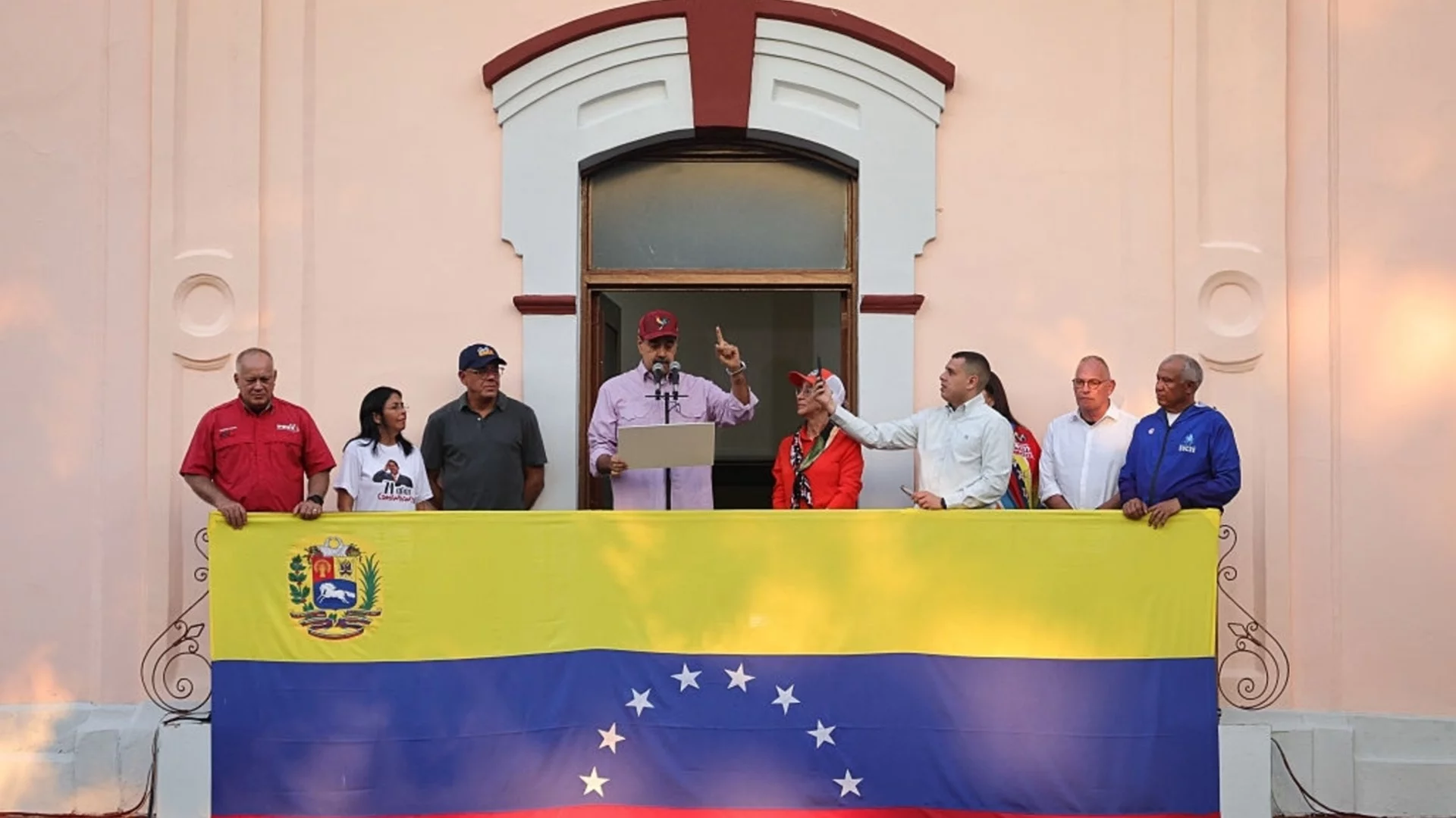 Мадуро готов да се срещне с Тръмп на четири очи