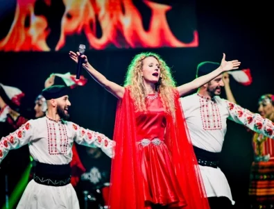 Деси Добрева и над 500 изпълнители на благотворителния концерт "Гиздава" в София