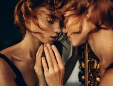 Лъжата, в която всяка зодия вярва за себе си (+ как да се освободи от нея)