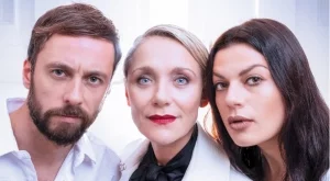 Бойко Кръстанов, Койна Русева и Бориса Сарафова осмиват имотната мания