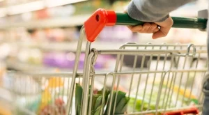 Ново понижение в цената на потребителската кошница 