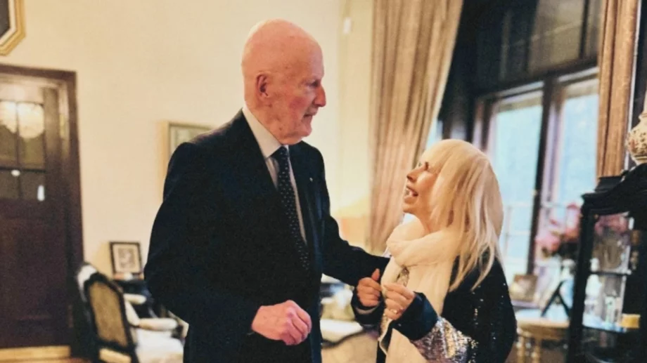 Лили Иванова получи специален орден от Симеон Сакскобургготски (СНИМКИ)