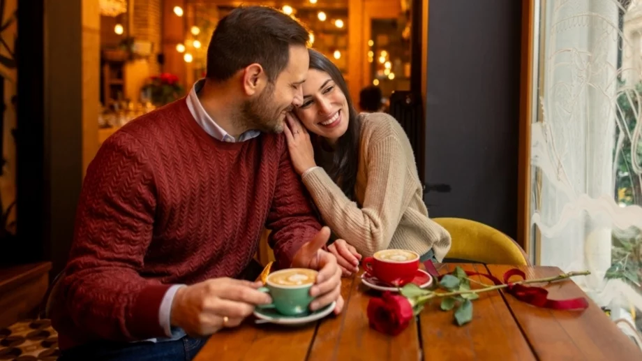 Тези 3 зодии ще намерят сродната си душа преди началото на 2026