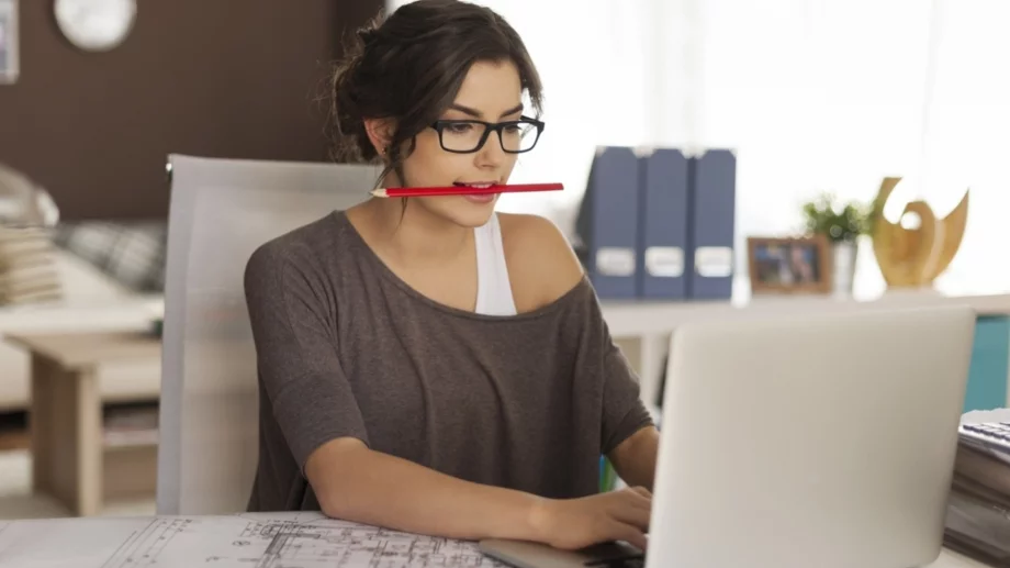 Защо е важно какви столове използваме у дома и на работа? 