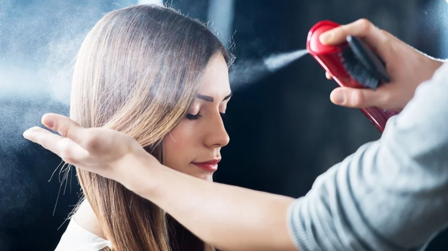 Нова наредба за салоните за красота: Бележка от личния лекар и тест за алергии преди боядисване