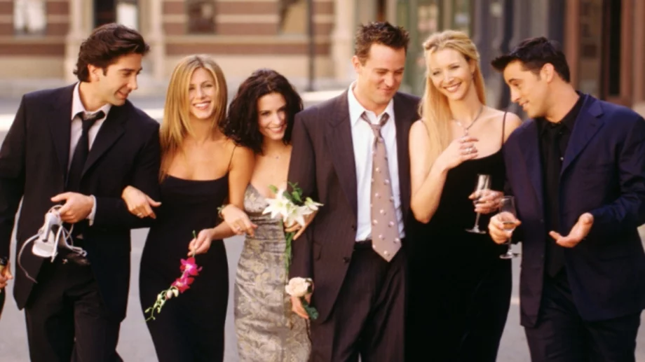 Актьорите от "Приятели" се събраха и почетоха паметта на Матю Пери (СНИМКИ)