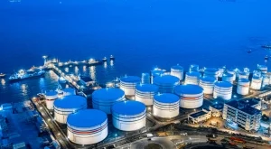 Обрат с цената на петрола заради Венецуела