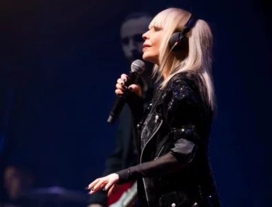 Лили Иванова организира благотворителен концерт с куп звезди