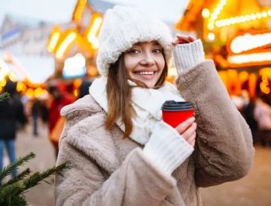 Хороскоп за утре, 22 декември 2025: Радост за Близнаците, несигурност за Водолеите