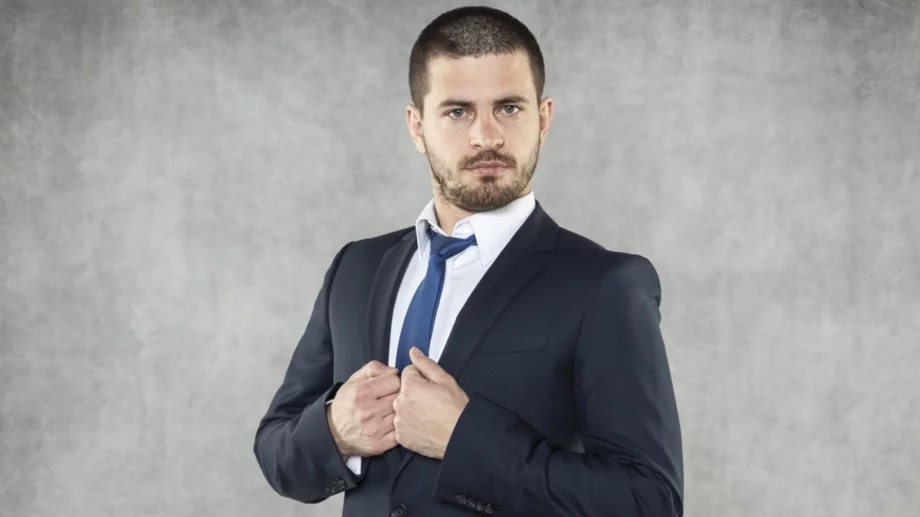 Мъжки костюми за сватба и абитуриентски бал – как да изберем подходящия костюм?