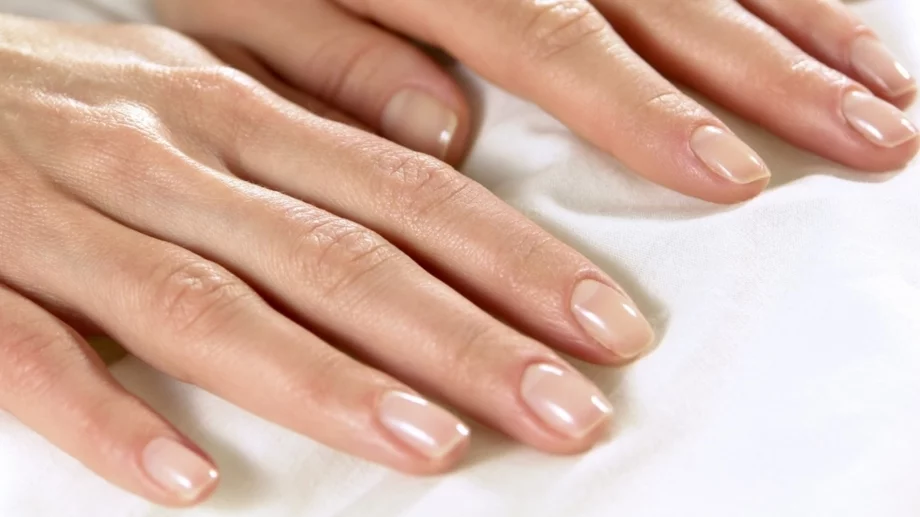 4 здравословни проблема, за които ноктите ви предупреждават