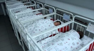 Промяна в класацията: Кои бяха най-популярните имена за бебета през 2025 г.