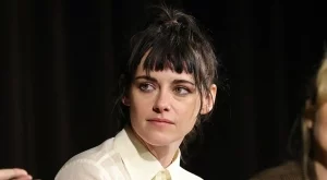 Кристен Стюарт планира римейк на "Здрач" с напълно различна роля (ВИДЕО)